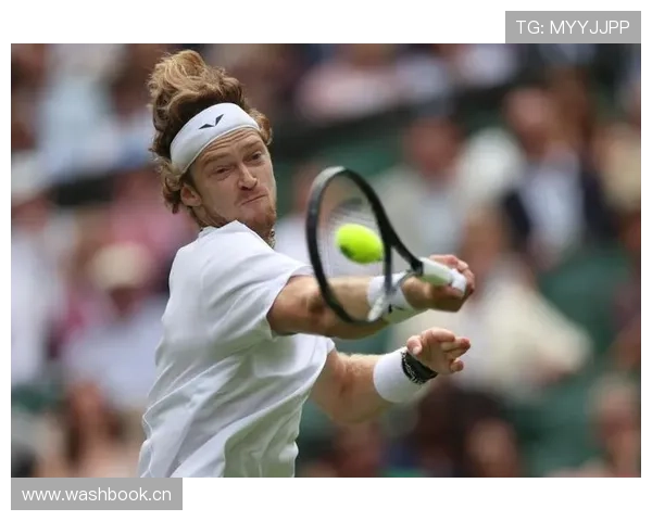 卢布列夫母亲透露三大球员已离迪拜前往印第安维尔斯